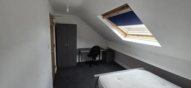 112 Lenton Boulevard // 7 Bed Student House NG7 2BZ - Thumbnail 17